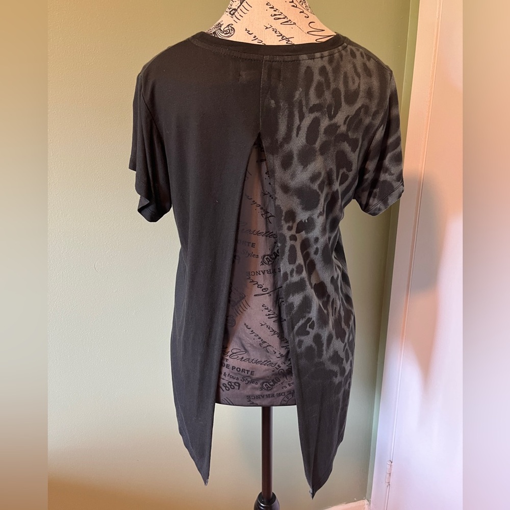 Black and green funky top by Religion